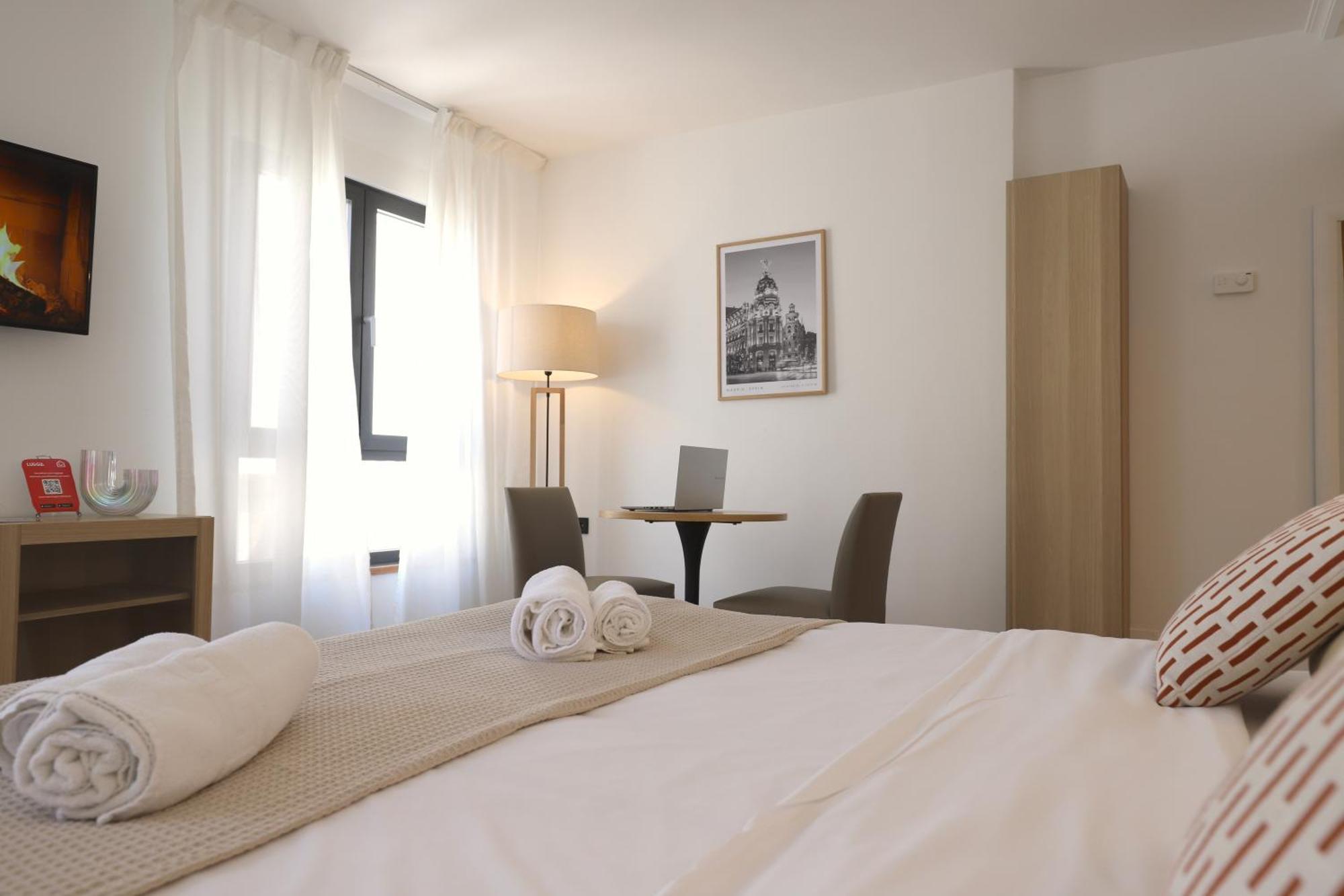 Apartmán Edificio Leganitos Madrid Exteriér fotografie